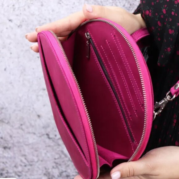 Handmade Pink Leather Crossbody Zippered Wallet Bag - Picture 2 of 7